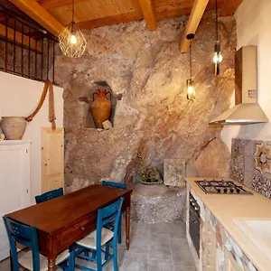  Casa vacanze Casa La Rocca